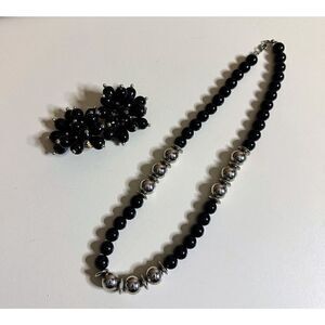 Vintage Black Beads Silver Beaded 9” Necklace with Matching Clip On Earrings